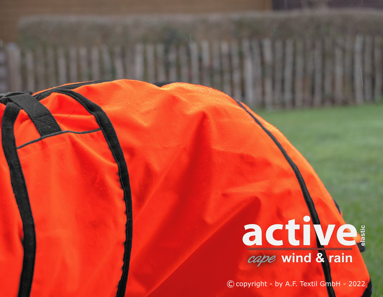 active© cape elastic wind & rain